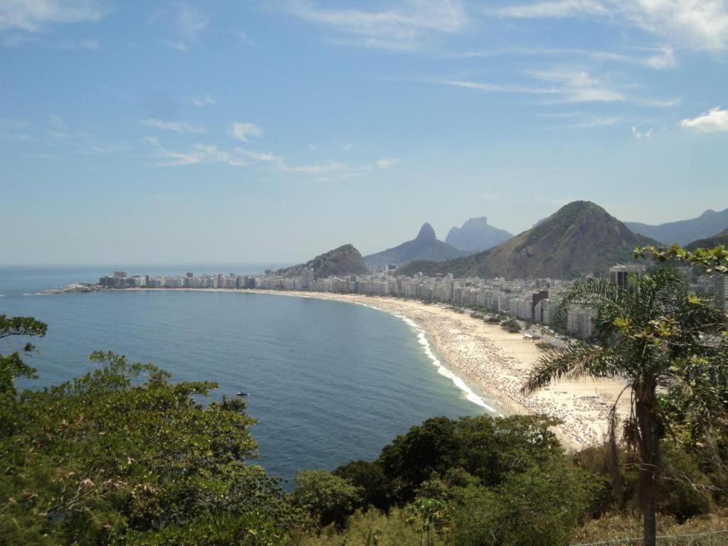 Copacabana Oceanview Suites: Beachfront Luxury with Modern Amenities Rio de Janeiro Exterior photo