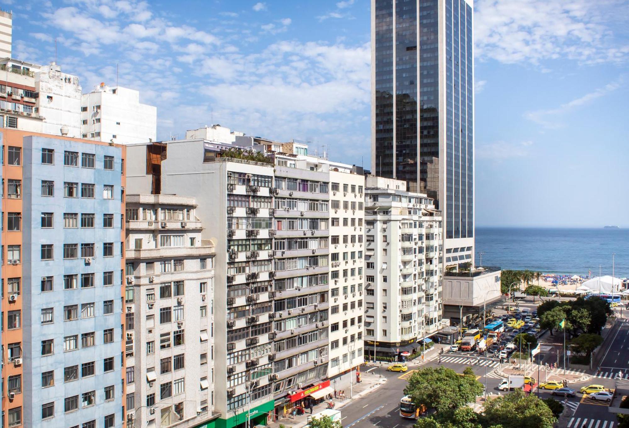 Copacabana Oceanview Suites: Beachfront Luxury with Modern Amenities Rio de Janeiro Exterior photo